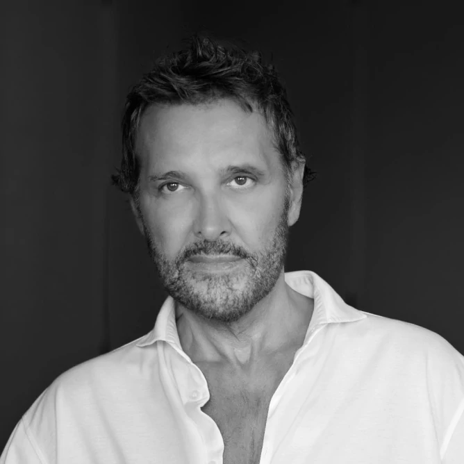 ANTONIO RIVA portrait